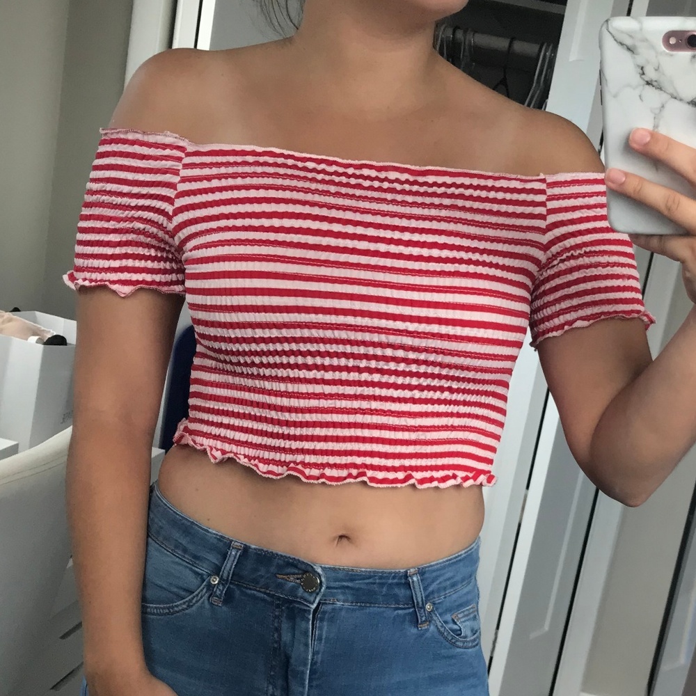 Striped Lettuce Trim Top